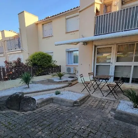 Apartmán T3 Rdc Avec Terrasse Et Climatisation - Fr-1-423-325 *
